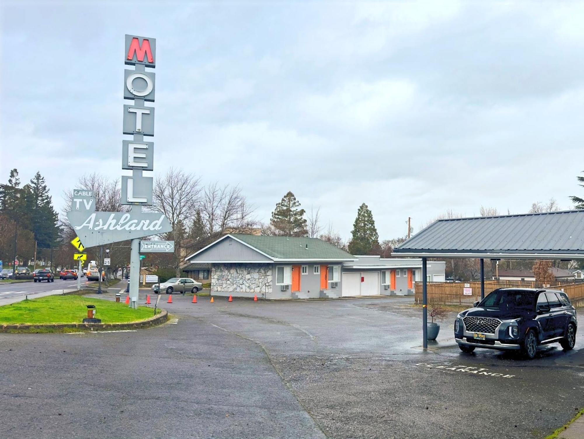 Ashland Motel - Oregon Екстер'єр фото