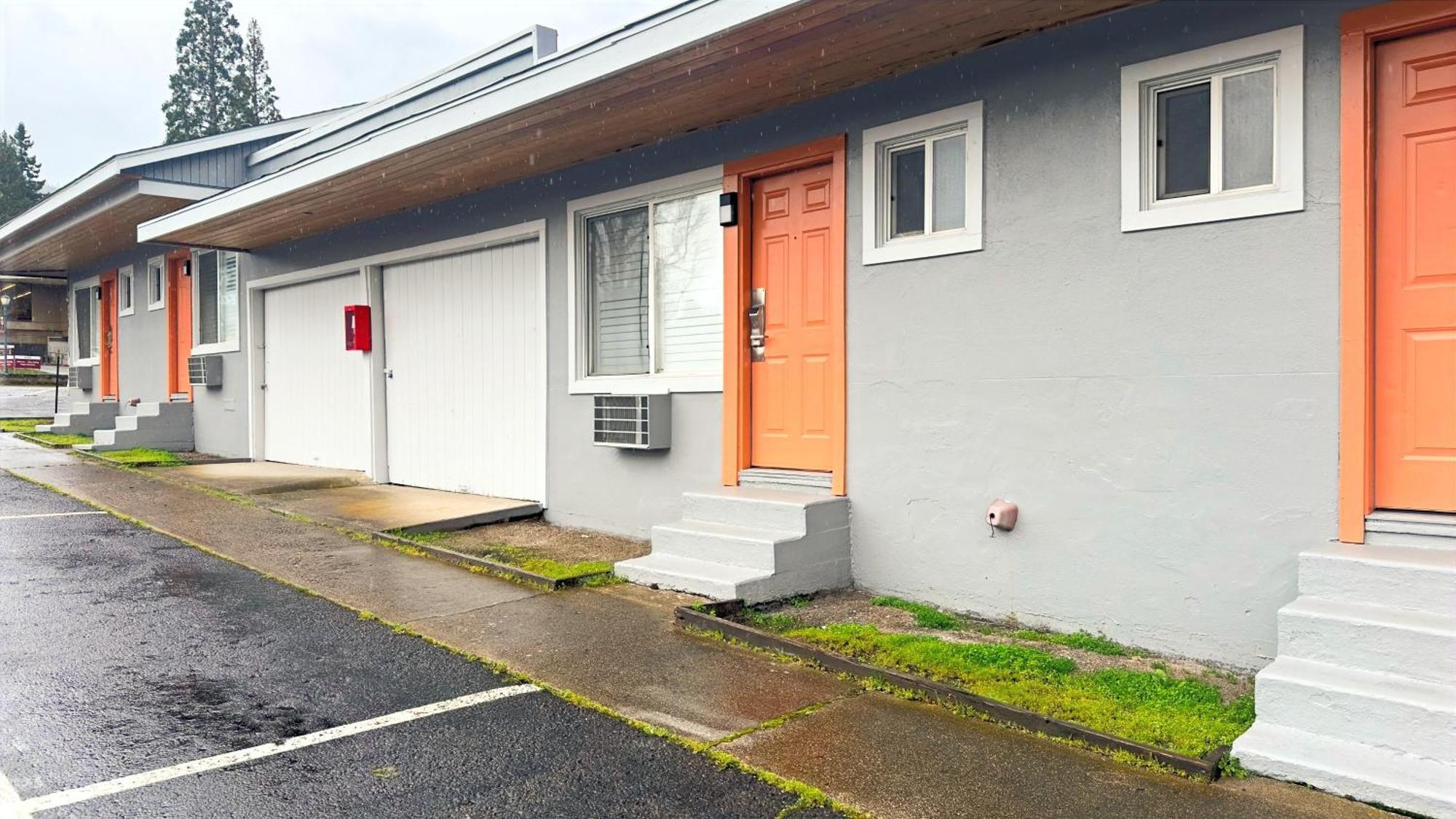 Ashland Motel - Oregon Екстер'єр фото